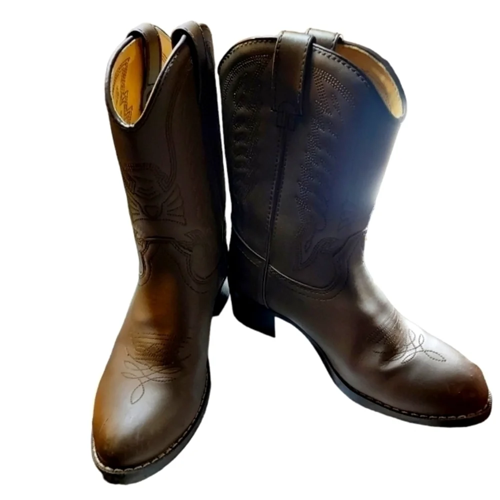 Durango Cowboy boots 2D tan